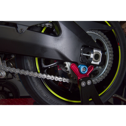 Triumph Sprint GT Swingarm Spools M6 by Womet-Tech | Womet-Tech M6 Paddock Stand Spools